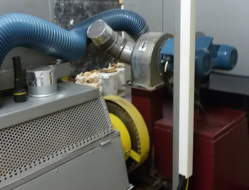 Котел за талаш с горелка 350 KW в близък план